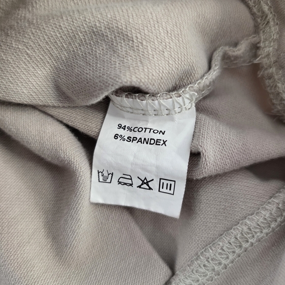 Arrive Guide Taupe Crop Muscle Tank Top - Size M Casual Basic Fall Layering - Picture 4 of 5